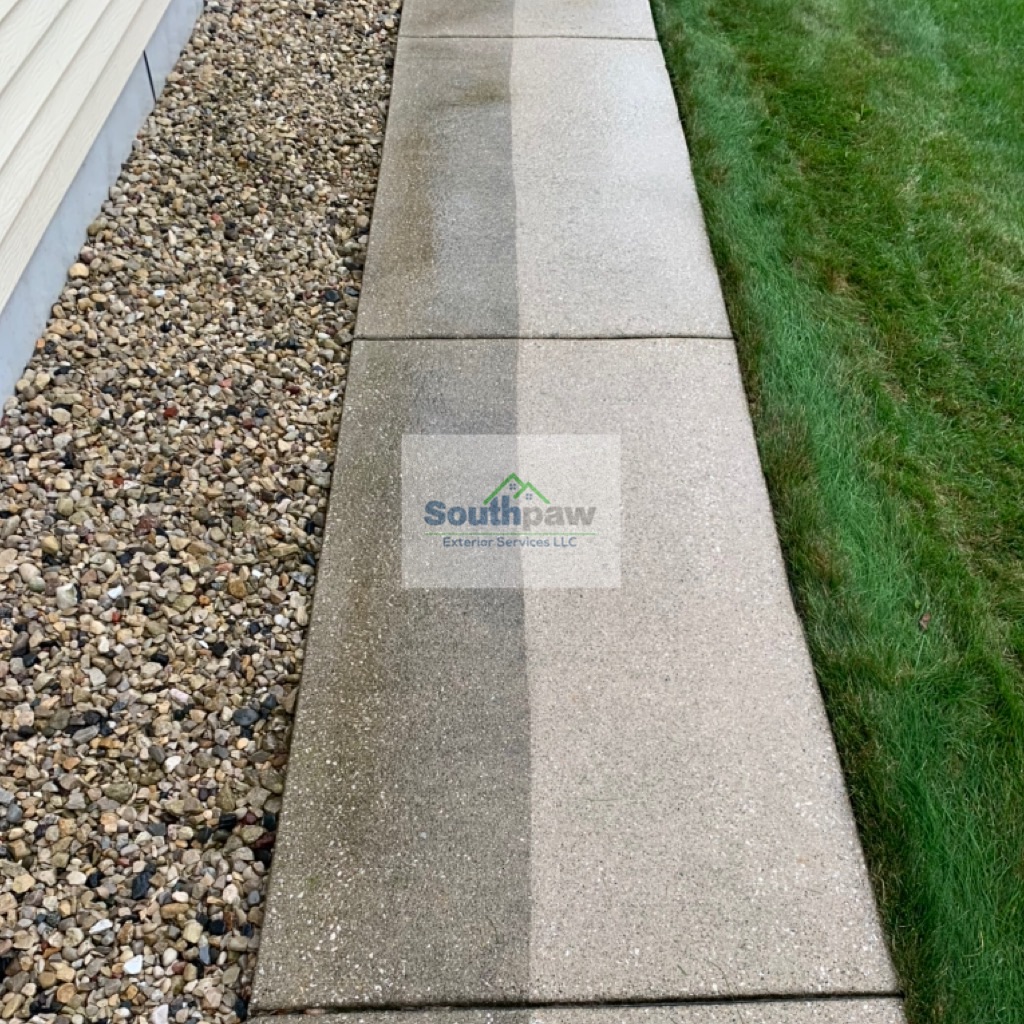 Concrete Cleaning in South Milwaukee, WI